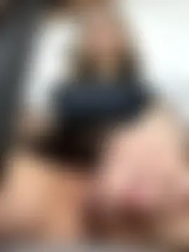 Lina_Away's Live Sex Cam Show