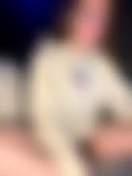 chellerayy's Webcam Show