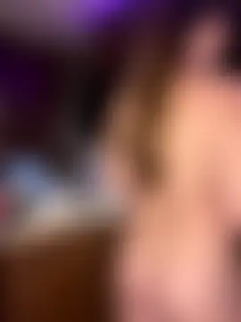 chellerayy's Webcam Show