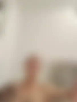 poleslut69's Webcam Show