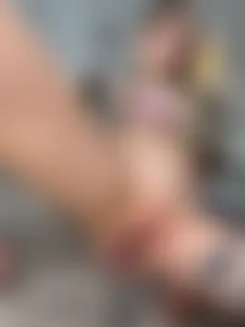 mc-Olivia's Live Sex Cam Show