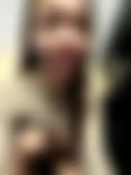 barbiehumpxxx's Live Sex Cam Show