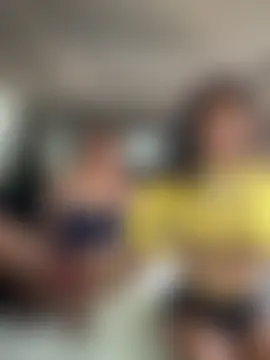 sexi_noemi's Webcam Show