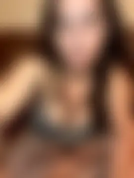 yzabell18's Live Sex Cam Show