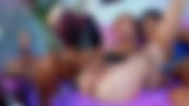 madams_worker's Live Sex Cam Show