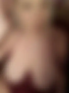 Bouncy-Bella28X's Live Sex Cam Show