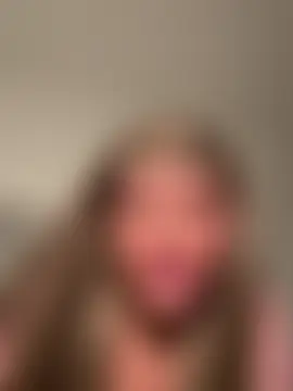 naughtychelseaxox's Live Sex Cam Show