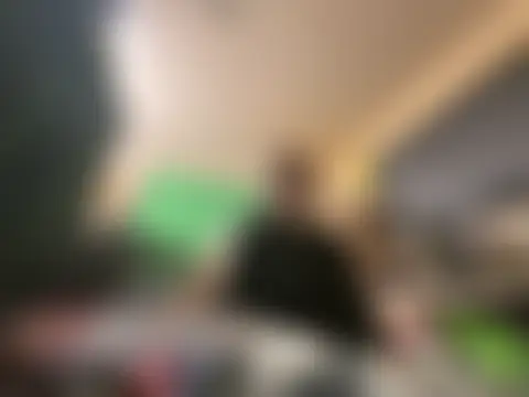 Snowbunnycake_131's Webcam Show