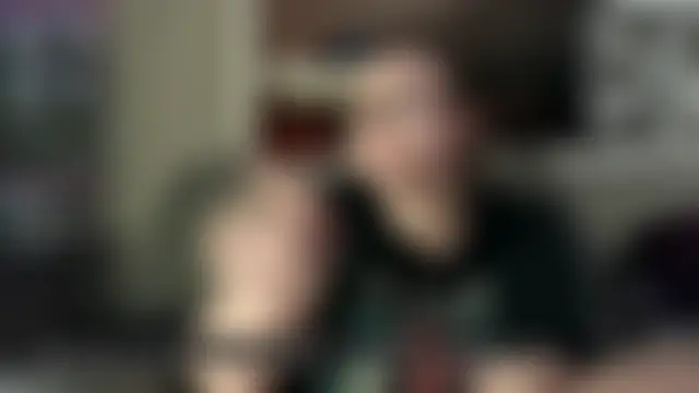 TurtleLady420's Webcam Show