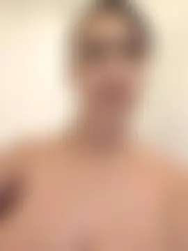 JasmineNoir2's Live Sex Cam Show