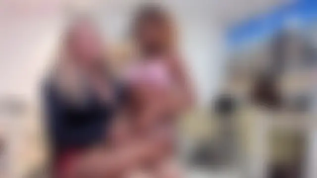 Franshesca_HotxxX's Live Sex Cam Show