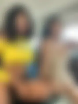 sexi_noemi's Live Sex Cam Show