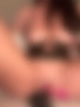 LaSignoraDelleSeghe's Live Sex Cam Show