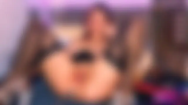 Victoria__Queen's Live Sex Cam Show