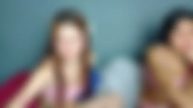 strawberrymia68's Webcam Show