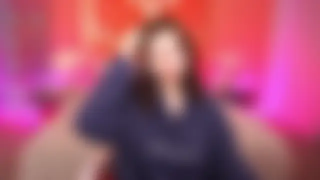 Miki_Kivi's Webcam Show