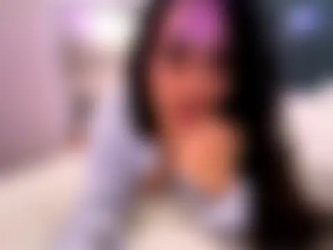 silkygemm's Live Sex Cam Show