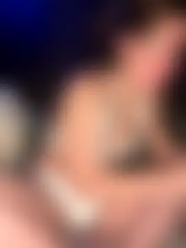 chellerayy's Live Sex Cam Show