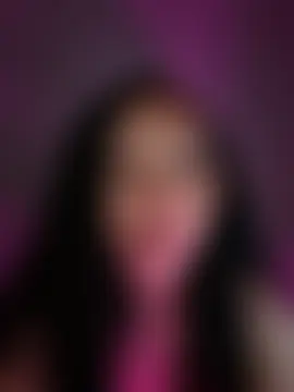 nikkiloveee's Webcam Show