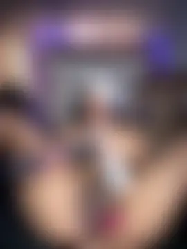 serena_willow's Webcam Show