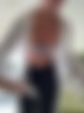 sweetsirenn's Webcam Show