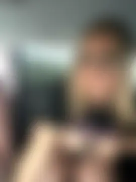 RebeccaSquirtsXXX's Live Sex Cam Show