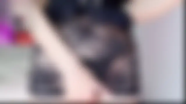 Kiki--2025's Webcam Show