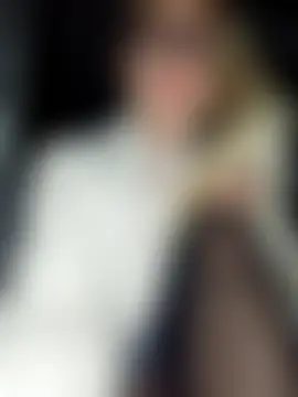 dolcehelena993's Live Sex Cam Show