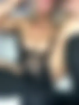 TrenaAnne's Webcam Show