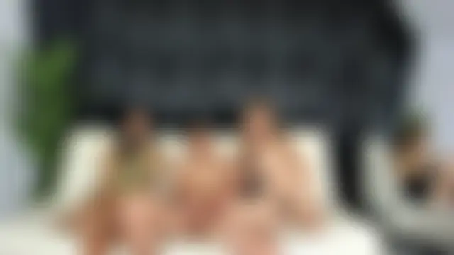 charminglovers__'s Live Sex Cam Show