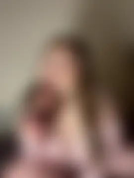 babyizzie's Live Sex Cam Show