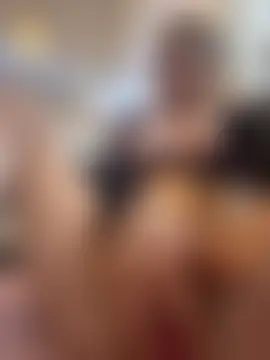 SweetieSinXXX's Live Sex Cam Show