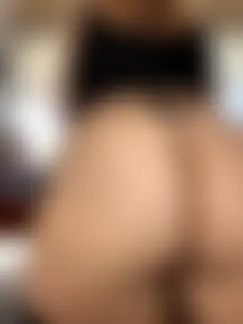 sammyqueenx21's Webcam Show