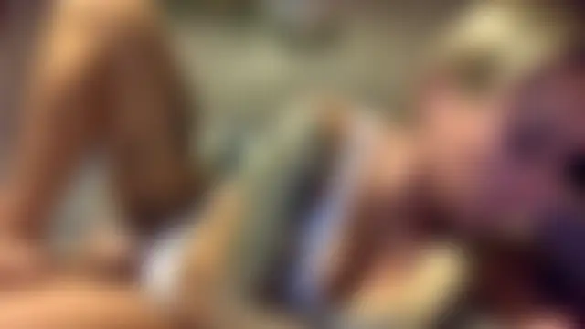 poppyinga1's Live Sex Cam Show