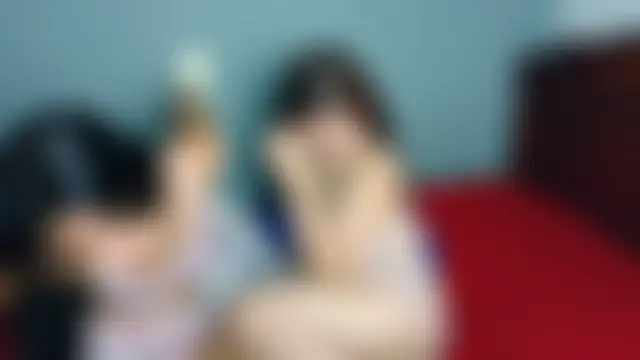 strawberrymia68's Webcam Show