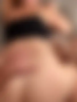 EllieEnchantress' Webcam Show