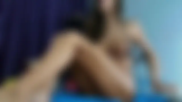 kittyy25's Webcam Show