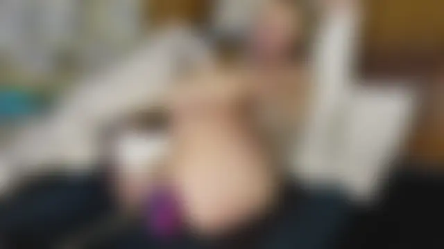 Taylorlove303's Live Sex Cam Show