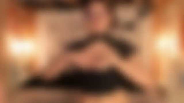 Daphne_And_Roger's Live Sex Cam Show