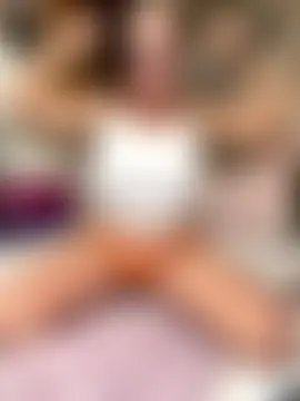 TrenaAnne's Live Sex Cam Show