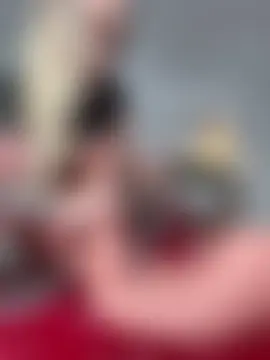 mc-Olivia's Live Sex Cam Show