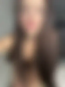 YeaLina's Live Sex Cam Show