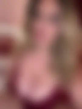 miamellycious' Webcam Show