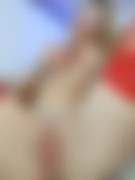 LeaHotxx's Live Sex Cam Show