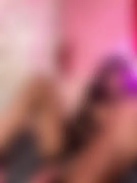 mismialove's Live Sex Cam Show