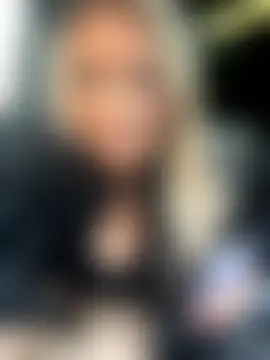 Bustyblondebabe32's Live Sex Cam Show