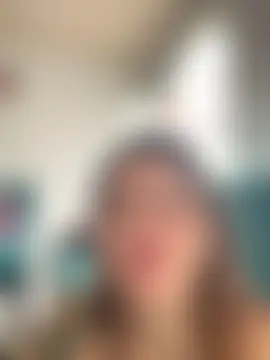 Izy_cute_'s Live Sex Cam Show