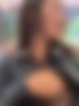 Ninabigtitied's Live Sex Cam Show