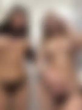 Aiko_Yumi's Live Sex Cam Show