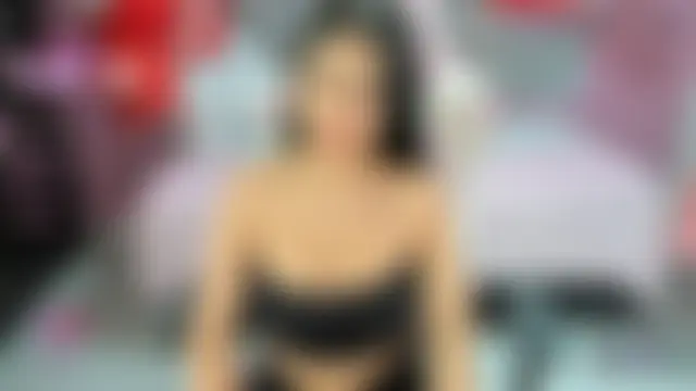 Yuli_16's Webcam Show